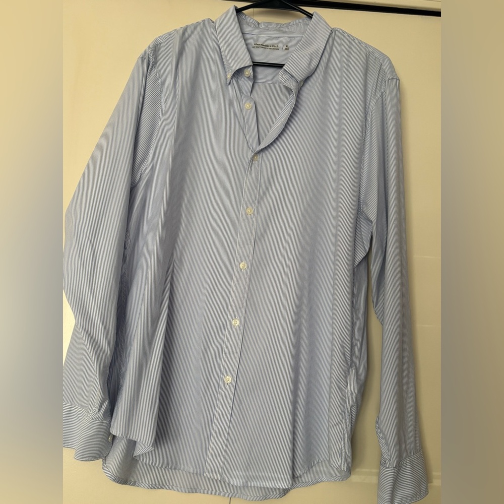 Abercrombie & Fitch white and light blue striped from don’t sweat it collection